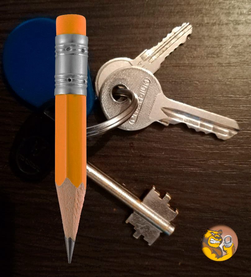 Ключ и карандаш для обработки и профилактики замка